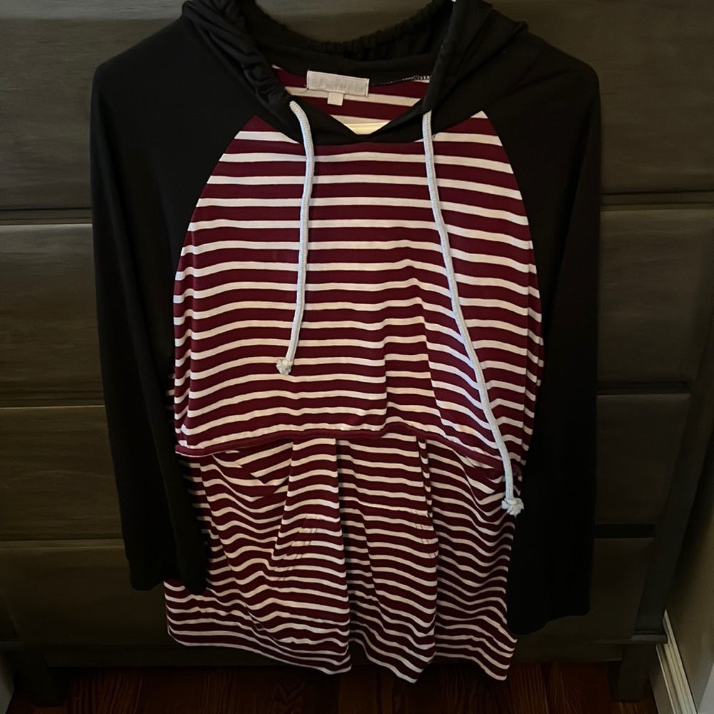 Breastfeeding sweatshirt